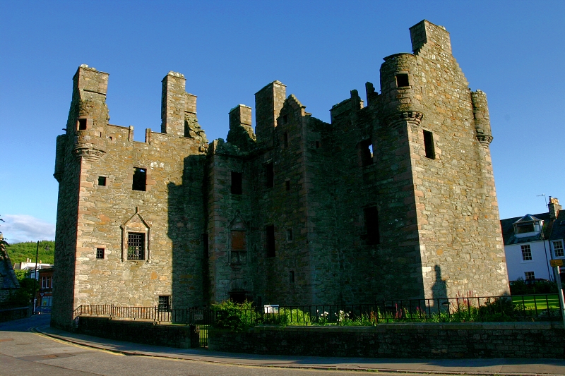 Maclelans Castle.